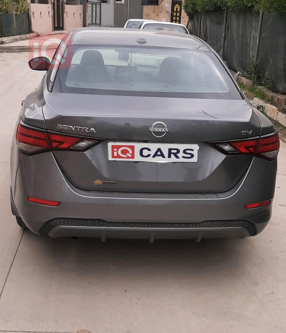 نيسان سنترا